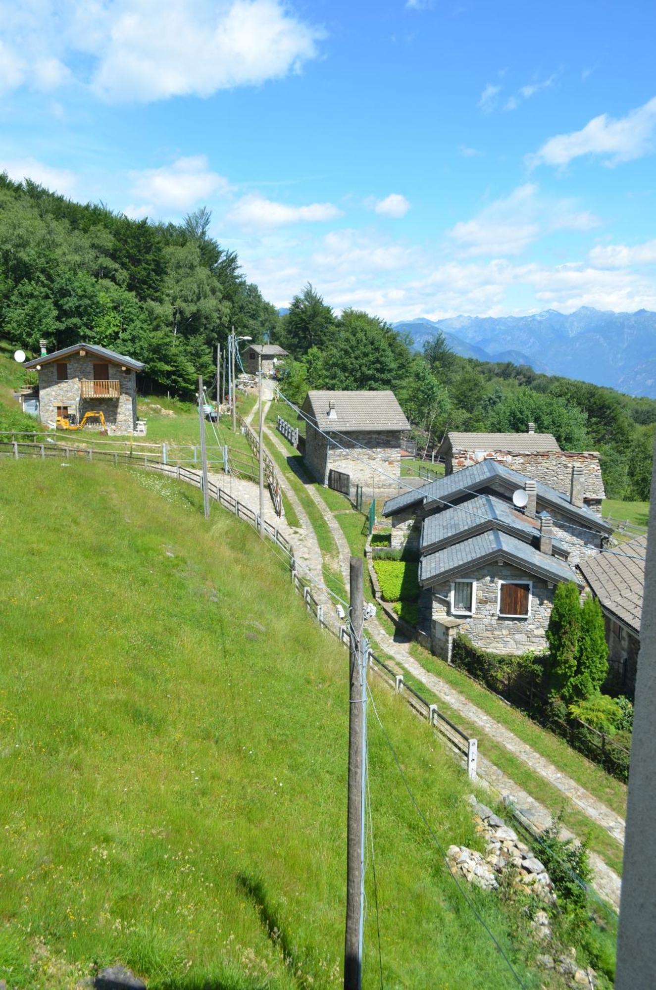 Albergo Diana Tronzano Lago Maggiore Rom bilde